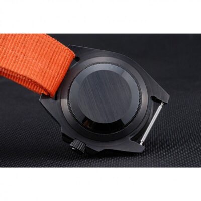 Replica Rolex Submariner Black Dial 622011 Style Perspective