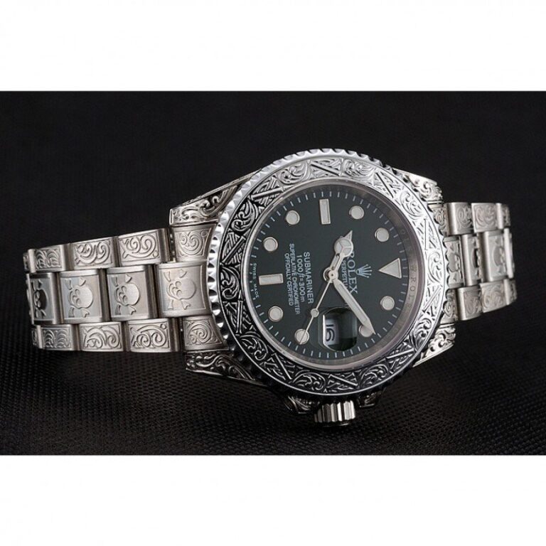 Replica Rolex Submariner Black Dial 1454080 Close-Up Focus