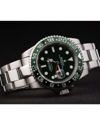 Superclone Rolex GMT-Master II Green Dial SRL48 Close-Up Focus