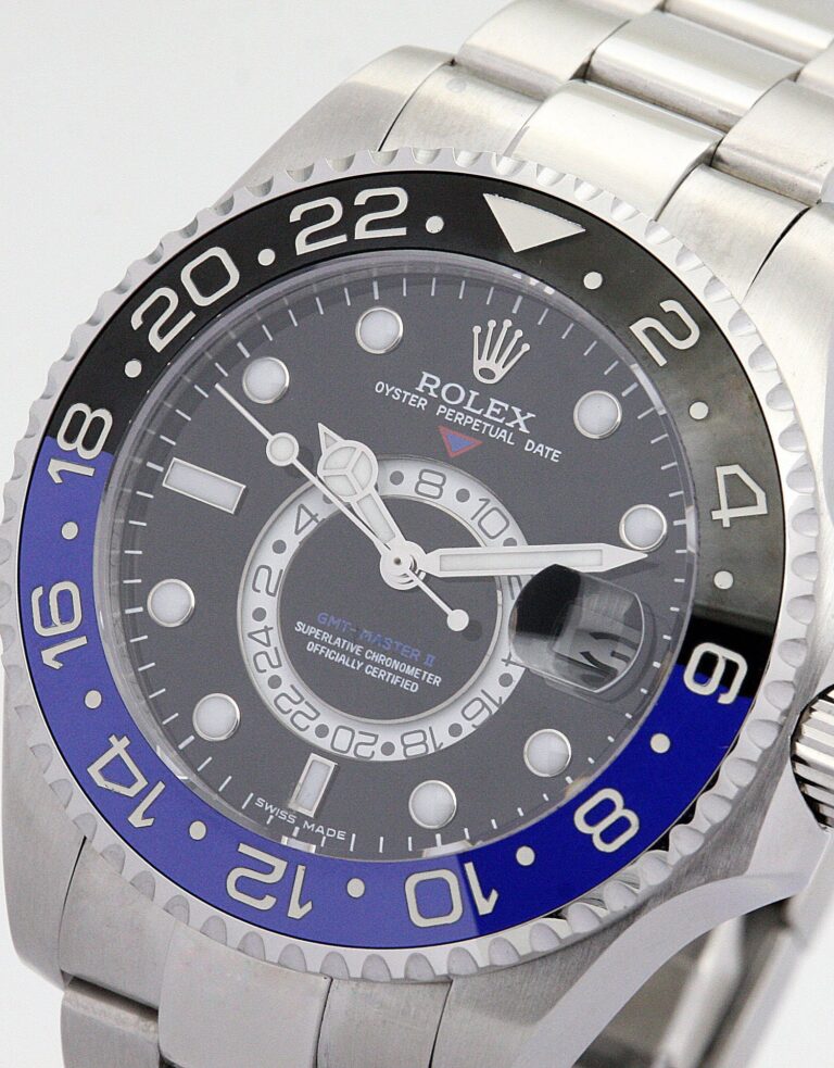 Replica Rolex GMT-Master Black Dial 16720-2 Angle Detail