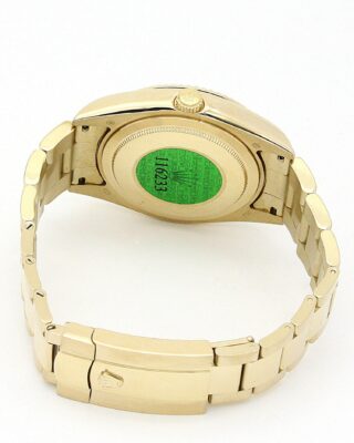 Replica Rolex Sky-Dweller Champagne Dial 326938 Close-Up Focus