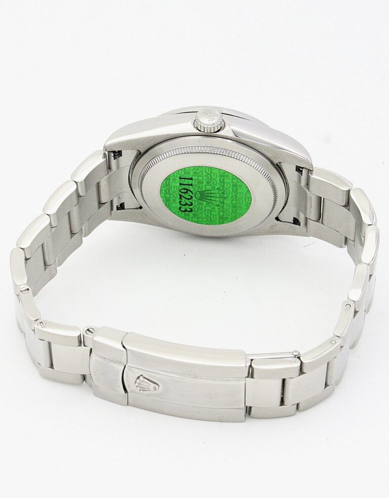 Replica Rolex Oyster Perpetual Lady Purple Dial 177200 Close-Up Focus