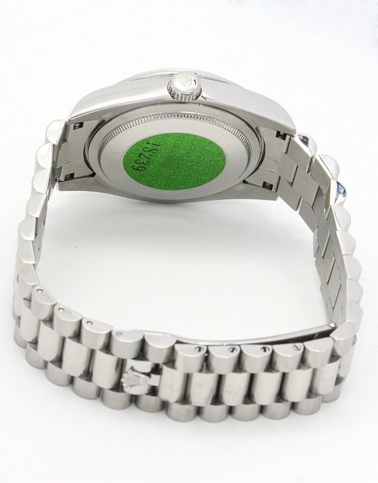 Replica Rolex Day-Date Green and Silver with Diamonds Dial 118346 Angle Detail
