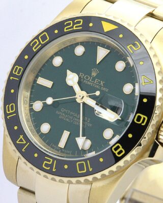 Replica Rolex GMT-Master II Green Dial 116718LN Angle Detail