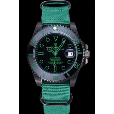Replica Rolex Submariner Black Dial 622009 Perspective View
