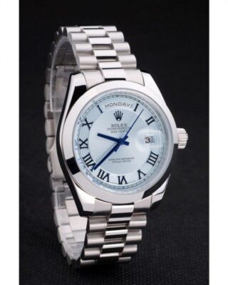 Replica Rolex Day-Date White Dial RL197 Close-Up Focus