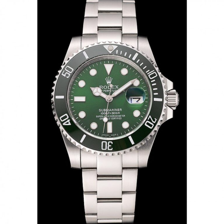 Replica Rolex Submariner Green Dial 1454069 Perspective View