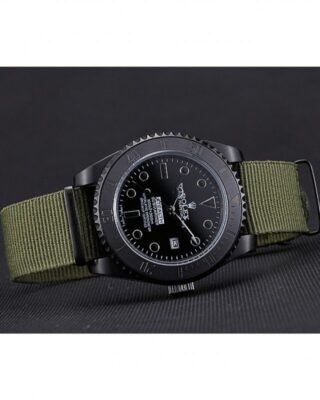 Replica Rolex Submariner Black Dial 621995 Close-Up Focus