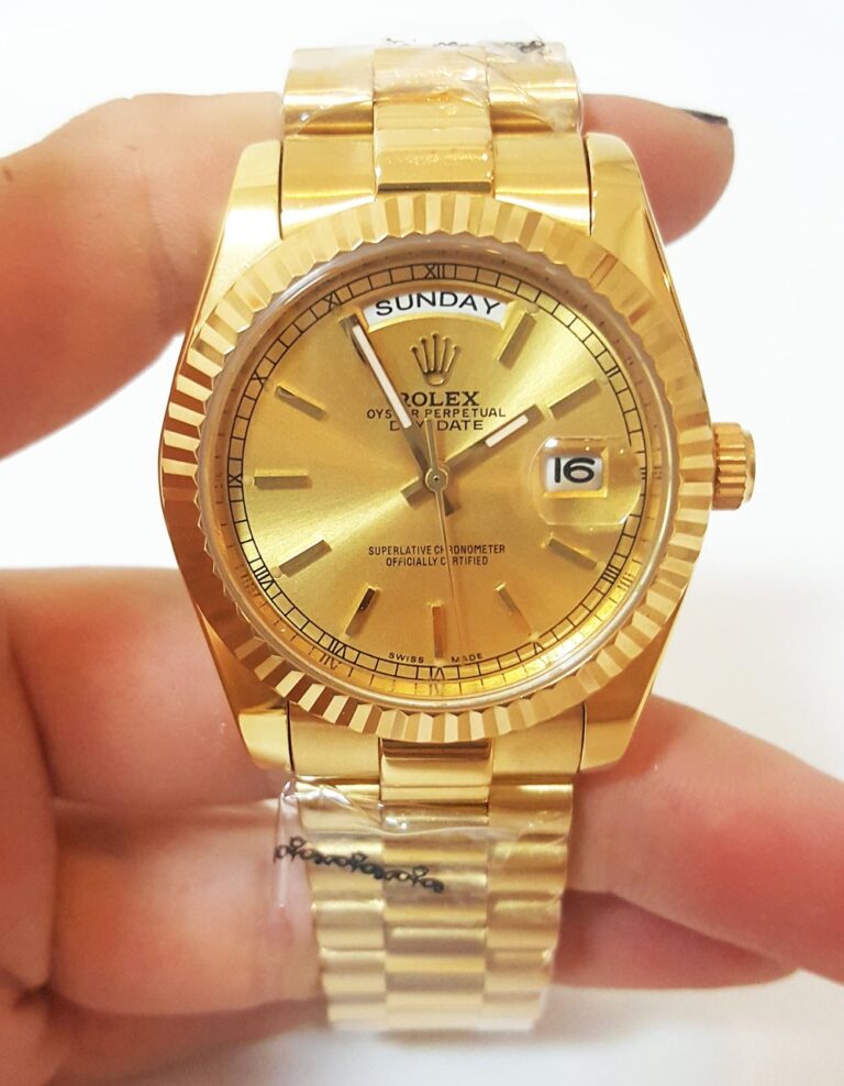 Replica Rolex Day-Date Champagne Dial 1803 Close-Up Focus