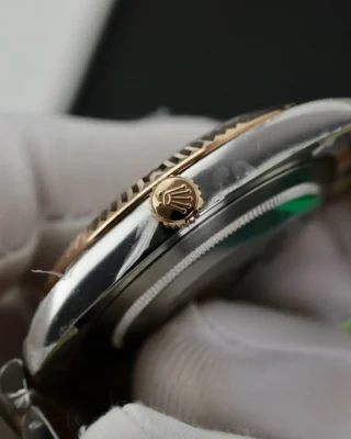 Replica Rolex Datejust Black Dial fluted Bezel Two Tone Jubilee Bracelet