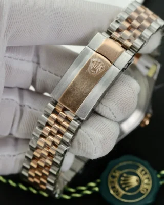 Replica Rolex Datejust Black Dial fluted Bezel Two Tone Jubilee Bracelet