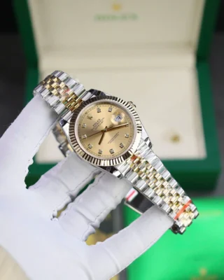 Replica Rolex Datejust Champagne Dial Fluted Bezel Jubilee Bracelet