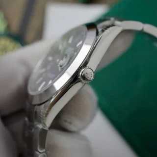 Replica Rolex Datejust Blue Dial Smooth Bezel Oyster Bracelet