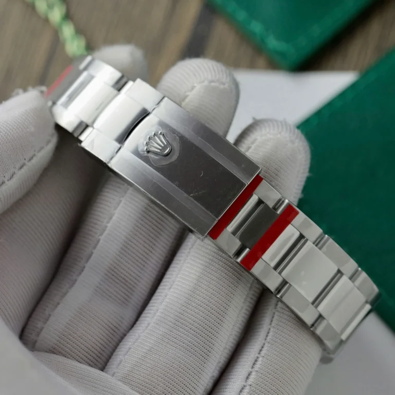 Replica Rolex Datejust Blue Dial Smooth Bezel Oyster Bracelet