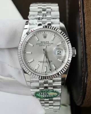 Replica Rolex Datejust Silver Dial Fluted Bezel Jubilee Bracelet