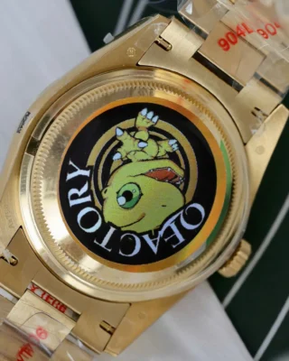 Replica Rolex Day-Date Champagne Dial fluted Bezel Presidential Bracelet