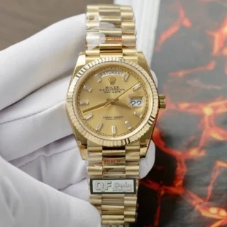 Replica Rolex Day-Date Champagne Dial fluted Bezel Presidential Bracelet