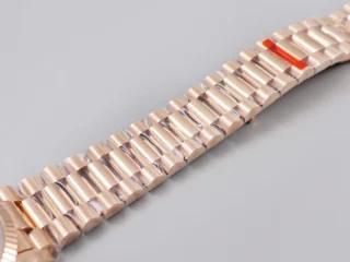 Replica Rolex Day-Date White Dial Fluted Bezel Presidential Dial