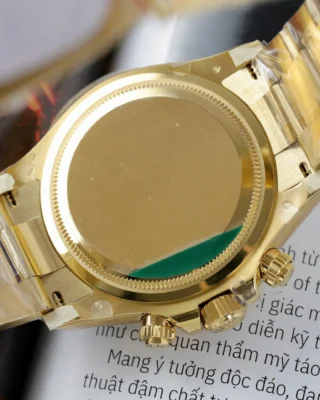 Replica Rolex Daytona Black Dial Gold Bezel Gold Case Oyster Bracelet