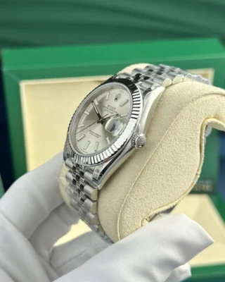 Replice Rolex Oyster Perpetual Silver Dial Jubilee Bracelet