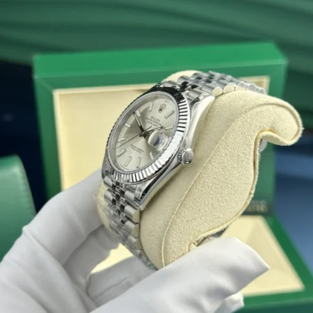 Replice Rolex Oyster Perpetual Silver Dial Jubilee Bracelet