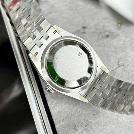 Replica Rolex Datejust White Dial Fluted Bezel Jubilee Bracelet