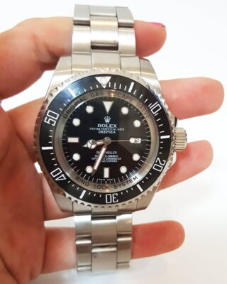 Replica Rolex Deepsea Black Dial 116660 Close-Up Focus