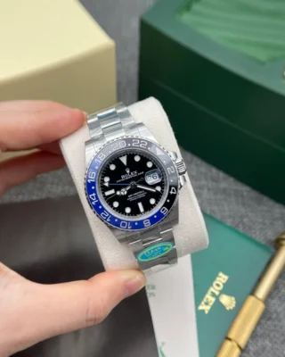 Replica Rolex GMT Master II Batman Blue and Black Bezel Oyster Bracelet