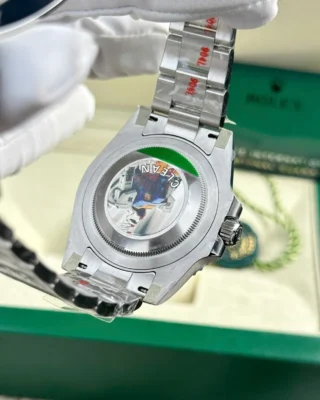 Replica Rolex GMT Master Pepsi Black Dial Blue and Red Bezel Oyster Bracelet