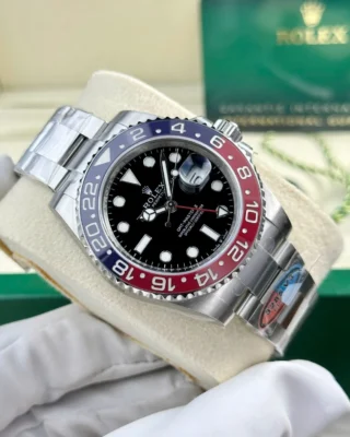 Replica Rolex GMT Master Pepsi Black Dial Blue and Red Bezel Oyster Bracelet