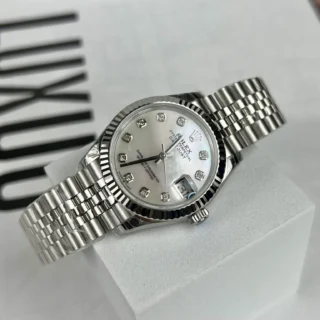 Replica Rolex Datejust Pearl White Dial Fluted Bezel Jubilee Bracelet