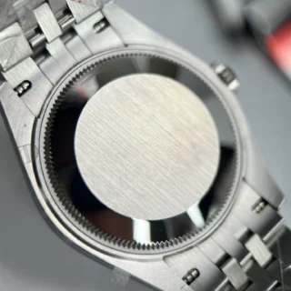 Replica Rolex Datejust Pearl White Dial Fluted Bezel Jubilee Bracelet