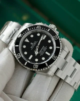 Replica Rolex Submariner No Date Black Bezel Black Dial Oyster Bracelet