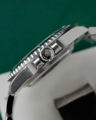 Replica Rolex Submariner No Date Black Bezel Black Dial Oyster Bracelet