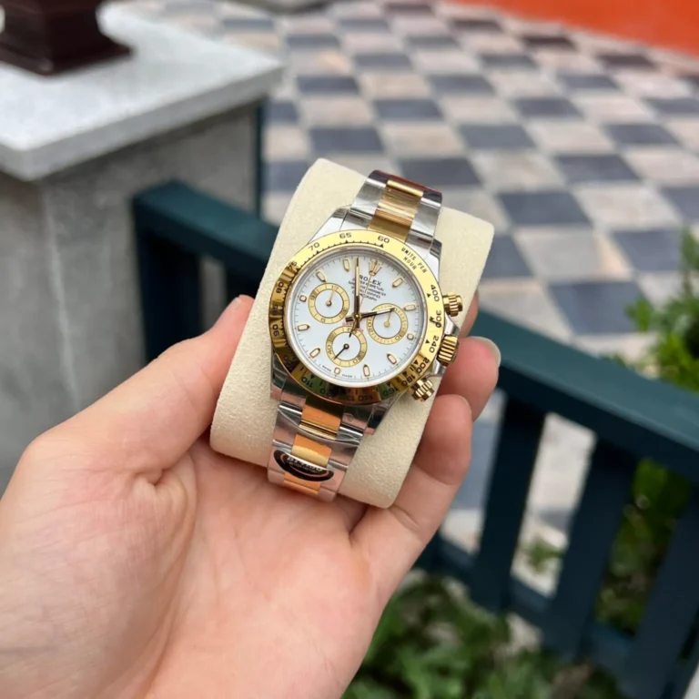 Replica Rolex Daytona White Dial Gold Case Two Tone Oyster Bracelet