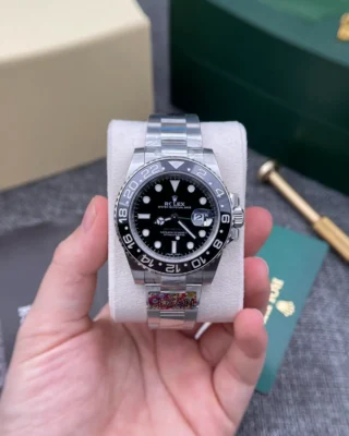 Replica Rolex GMT MAster II Black Dial Black Bezel Oyster Bracelet