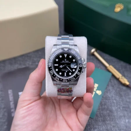Replica Rolex GMT MAster II Black Dial Black Bezel Oyster Bracelet
