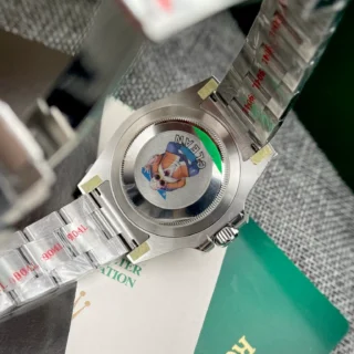 Replica Rolex GMT MAster II Black Dial Black Bezel Oyster Bracelet