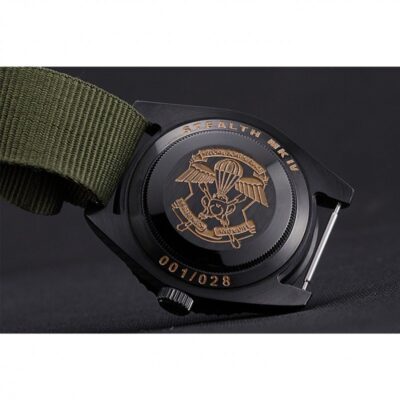Replica Rolex Submariner Black Dial 621995 Style Perspective
