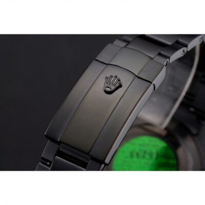 Replica Rolex Submariner Black Dial PR16233BBL Style Perspective