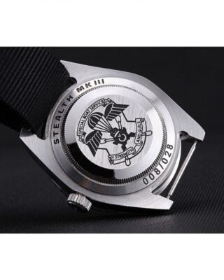 Replica Rolex Submariner Black Dial 621988 Feature Highlight