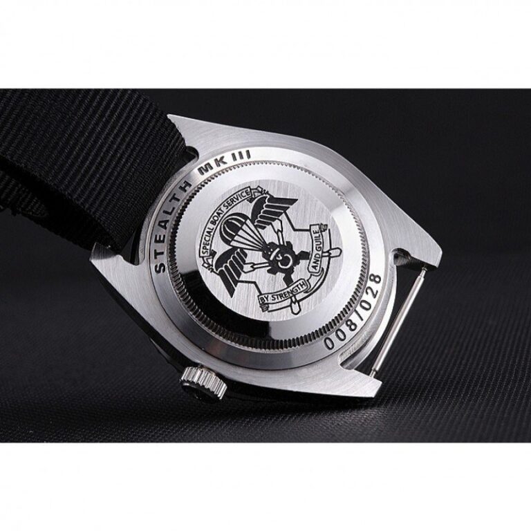 Replica Rolex Submariner Black Dial 621988 Feature Highlight