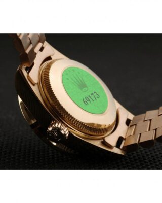 Replica Rolex Datejust Green Dial RL39 Style Perspective