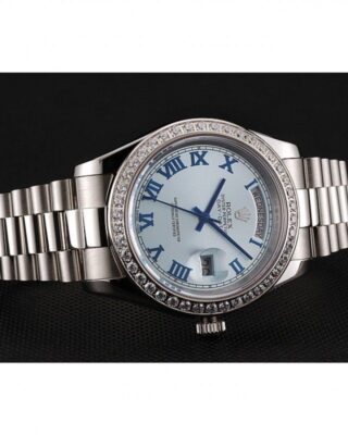 Superclone Rolex Day-Date Blue Dial 1453962 Close-Up Focus