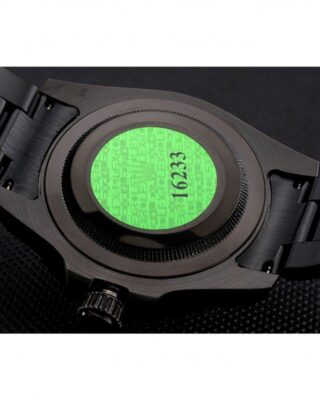 Replica Rolex Submariner Black Dial PR16233BBL Feature Highlight