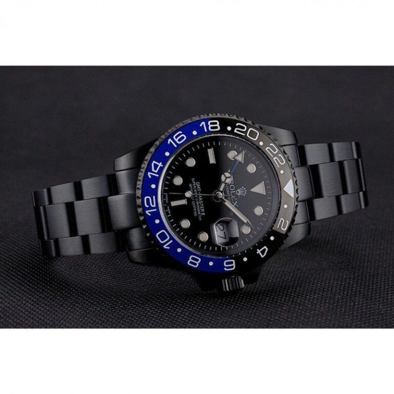 Superclone Rolex GMT-Master II Black Dial PR18239 Close-Up Focus