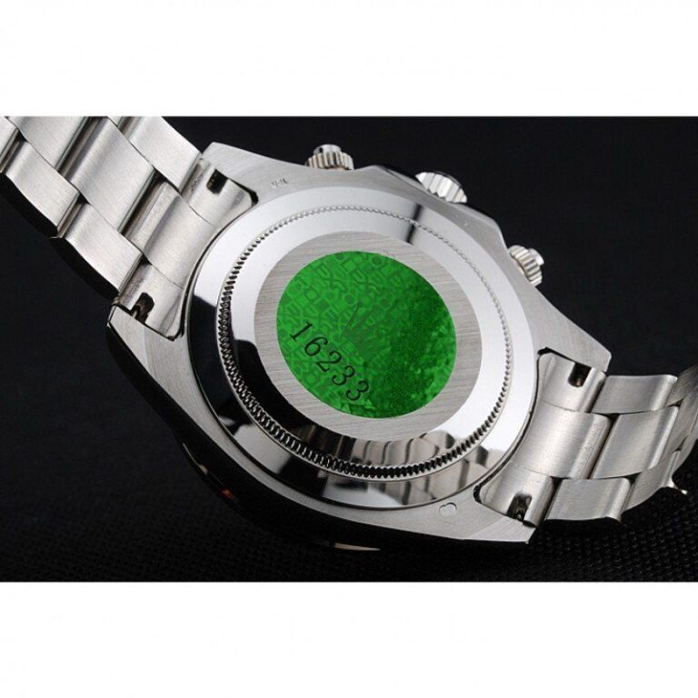 Replica Rolex Daytona Silver Dial 1454251 Style Perspective