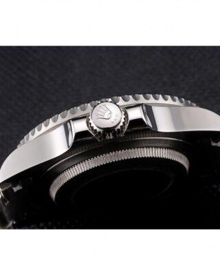 Superclone Rolex Submariner Black Dial PR16233P Profile Shot