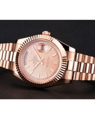 Superclone Rolex Day-Date Rose-Gold Dial REP016823 Close-Up Focus