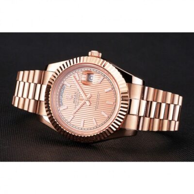 Superclone Rolex Day-Date Rose-Gold Dial REP016823 Close-Up Focus